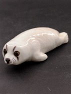 Bing &. Grndahl seal puppy 2468