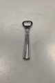 Silver / Steel 
Bottle Opener 
in modern 
design
Measures 
14,8cm / 5.83 
inch