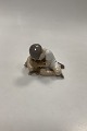 Bing and 
Grondahl 
Figurine Boy 
with Dachshund 
No. 1951 White 
Variation. 
Measures 13 cm 
x 10 cm ...