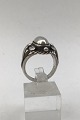 Georg Jensen 
Sterling Silver 
Ring No. 1A 
Measures Ring 
Size. 50 (US 5 
1/4) Weight 6 
gr (0.21 oz)