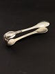 Evald Nielsen 
no. 3 830 
silver sugar 
tongs 12 cm. 
Item No. 588408