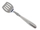 Karina Silver
Heering serving fork 17 cm.