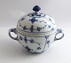 Royal 
Copenhagen. 
Blue fluted, 
plain. Large 
sugar bowl. 
Model 245. 
Diameter 11 cm. 
Height 13 cm. 
...