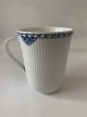 Coffee mug 
Princess Royal 
Copenhagen
Dec. No. 497
Height. 11 cm
Factory First
Nice and well 
...