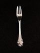 Georg Jensen 
Lily of the 
valley sterling 
silver cake 
fork 14.3 cm. 
Item No. 592766 
Stock: 2