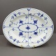 Royal 
Copenhagen,
Blue Fluted 
porcelain;
An oval dish 
#96.
First. L. 25 
cm. W. 19,5 cm. 
...