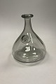 Holmegaard 
Viking Carafe 
Measures 
22,5cm / 8.86 
inch
Designed by 
Ole Winther
