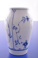 Royal 
Copenhagen  
Blue fluted 
plain Vase 384