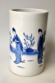 Blue and white 
hand painted 
vase, China, 
20th century 
Decorations in 
the form of 
women in a ...