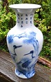 Ming village 
blue/white 
porcelain floor 
vase, 20th 
century, 
Singapore. Hand 
painted 
decorations ...