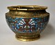 Cloissonne 
flower pot in 
bronze, 19th 
century China. 
With 
decorations in 
the form of 
flowers. ...