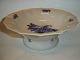 Royal 
Copenhagen Blue 
Flower Angular, 
Salad Bowl on 
solid footing
Dek. No. ...