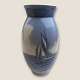 Bing & 
Grondahl, Vase, 
Sailing Ship 
#910/ 5420, 
19.5cm high, 
12cm in 
diameter *Good 
condition*