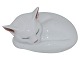 Small Royal Copenhagen figurine
White cat sleeping