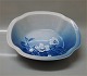 3 pcs in stock
Bing and 
Grondahl 
Christmas Rose 
043 Large 
vegetable bowl 
8-sided 25.5 x 
8 cm  ...
