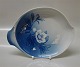 Bing and 
Grondahl 
Christmas 199 
Leaf shaped 
dish, (large) 
25 cm (357)  
Rose Marked 
with the ...