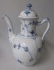 Royal 
Copenhagen, 48, 
coffee pot, 
mussel 
painted,  20th 
century 
Copenhagen, 
Denmark. 
Height: 25 ...