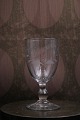 Old French 
souvenir wine 
glass with 
engraved 
inscription 
"Souvenir" 
H:14cm. 
dia.:7cm.