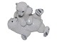 Royal 
Copenhagen 
figurine
Two polar 
bears