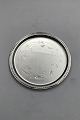 "Georg Jensen 
Sterling Silver 
Coaster No 51C" 
Measures 7.7 cm 
(3.03 inch) 
(NOTE NO 
Hallmarks)