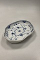 Royal 
Copenhagen Blue 
Fluted Half 
Lace Oval Dish 
No 552. 
Measures 22cm 
x 16cm (8.66 
inch x ...