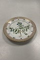 Royal 
Copenhagen 
Flora Danica 
Lunch Plate No 
20/3550. 
Measures 22 cm 
/ 8 21/32 in. 
1st Quality. 
...