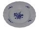 Royal 
Copenhagen Blue 
Flower Curved, 
an early large 
soup plate.
This was 
produced around 
1840 ...