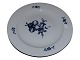 Royal 
Copenhagen Blue 
Flower Braided, 
an early 
dinnerplate 
that is greyish 
in the ...