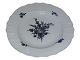 Royal 
Copenhagen Blue 
Flower Curved, 
dinner plate 
that is greyish 
in the 
porcelain.
This was ...