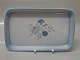 3 pcs in stock
Bing and 
Grondahl 
Demeter 096 
Tray, oblong 
24.5 x 15.3 cm 
Blue Cornflower 
Marked ...