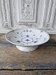 B&G Blue fluted 
bowl 
No. 206, 
Factory first 
Height 7.5 cm. 
Diameter 23.5 
cm.