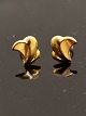 8 carat gold 
ear studs 1 x 1 
cm. item no. 
610328