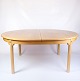 Oval dining 
table with 
extension from 
the 
"Øresundsserien", 
model 140, 
designed by 
Børge ...