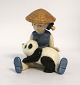 Royal 
Copenhagen. The 
Millennium 
Collection. 
Emma 2002. 
Height 7.5 cm. 
(1 quality)