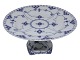 Royal 
Copenhagen Blue 
Fluted Full 
Lace, extra 
flat cake bowl 
on stand.
The factory 
mark ...