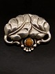 Art Nouveau 830 
silver brooch 
with amber 4.5 
x 3.6 cm. item 
no. 611o31