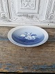 B&G Christmas 
rose bowl 
No. 244, 
Factory first
Diameter 20 
cm.