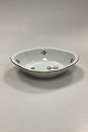 Bing and 
Grondahl 
Eranthis Oval 
Serving Bowl 
No. 12B
Measures 24 cm 
x 19 cm / 9.44 
in. x 7.48 in.