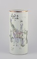 Antique Chinese 
porcelain brush 
holder.
Decorated with 
a motif of 
figures in a 
landscape. 19th 
...