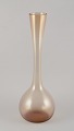 Arthur Percy 
for Gullaskruf 
Glasbruk, 
Swedish glass 
artist.
Floor vase in 
art glass.
Handmade, ...
