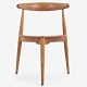 Pæn, brugt 
stand.
height: 72 cm
width: 52 cm
depth: 48 cm
seat height: 
43,5 cm

