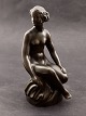 Just Andersen 
girl on stone 
H. 23 cm. disco 
metal item no. 
611733