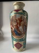 Vase Vienna 
Porcelain.
Height 31,0 
cm.
Stamped from 
Austria.
Neat and well 
maintained.