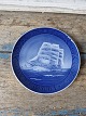 Royal 
Copenhagen 
Christmas plate 
1961
Factory first
Diameter 18.5 
cm.