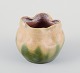 Kähler, small 
ceramic plant 
pot.
Art Nouveau.
Approximately 
1910s.
Glaze in 
shades of 
yellow ...