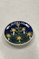 Royal 
Copenhagen 2010 
Plaquette Merry 
Christmas with 
colours 
Measures 8,3cm 
/ 3.27 inch
