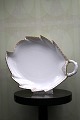 Rare Royal 
Copenhagen leaf 
shaped cake 
plate with 
handle in 
Princess with 
gold 
decorations. 
...