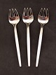 A Michelsen 
sterling silver 
tulip forks 
16.5 cm. item 
no. 614377 
Stock:3