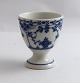 Royal 
Copenhagen. 
Blue fluted, 
half lace. Egg 
cup. Model 542. 
Height 6 cm. (1 
quality).