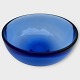 Holmegaard, 
Kylle Svanlund, 
Marked HG5 and 
K.S., height 
7.6 cm, 
diameter 15.5 
cm, good 
condition.